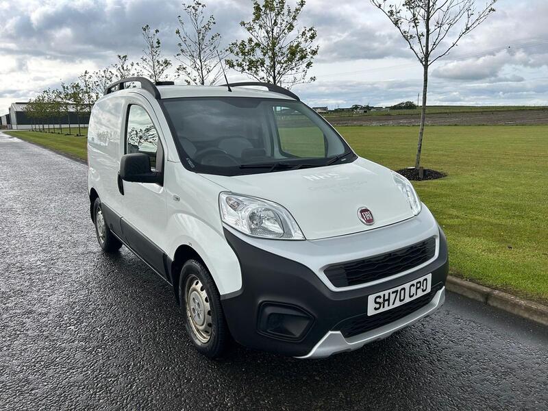 FIAT FIORINO 1.3 Fiorino Cargo 1.3 Multijet Ii 80hp Adventure My20
